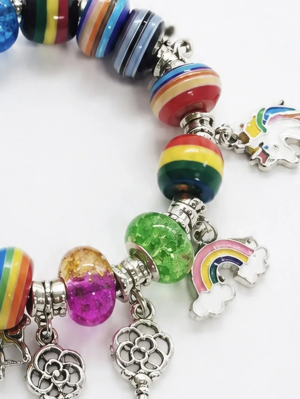 RAINBOW AND CHARM Silver Stretch Bracelet